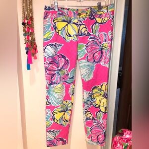 Lilly Pulitzer Pant in Hibiscus Print Size 10